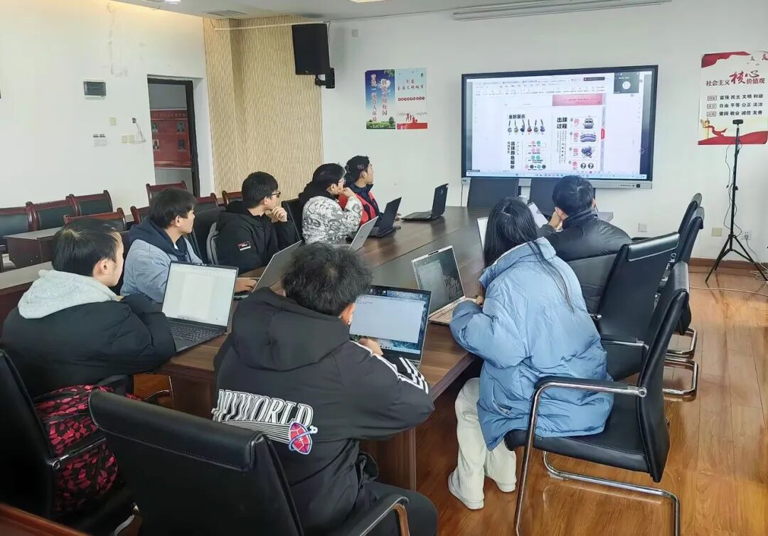 国际数字影像产业园产教融合实训项目在遵义师范学院信息工程学院开展